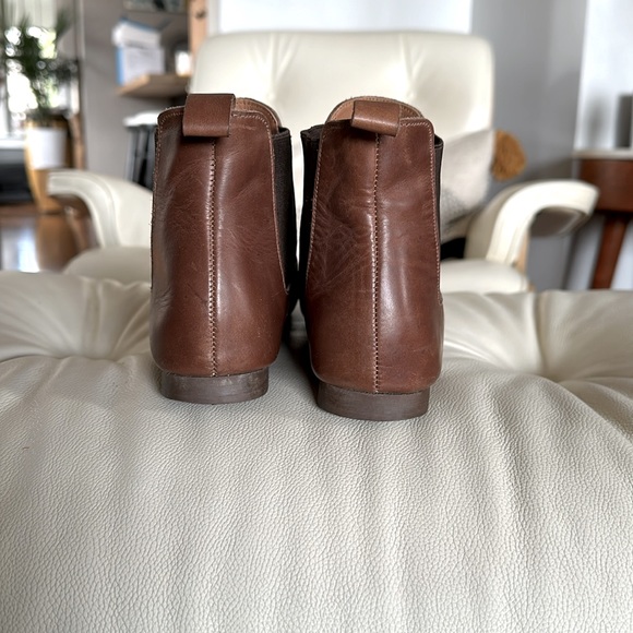 Brown leather flat boot, size 38/8, bought from the Thursday Co. Like new! - Picture 5 of 7
